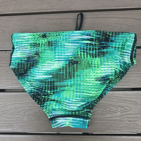 TYR Men's Nylon Durafast Surge Swim Racer Brief Green SZ 30 New Sample No Logo - Picture 2 of 3